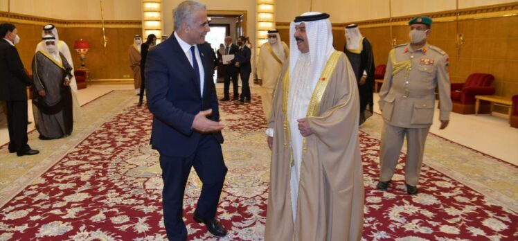İsrail Dışişleri Bakanı Lapid, Bahreyn Kralı Al Halife ile görüştü