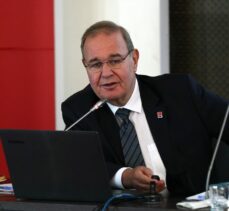 Kılıçdaroğlu, CHP Ekonomi Masası'nın toplantısına katıldı
