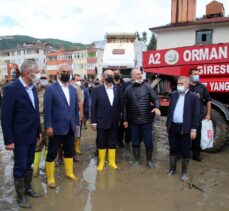 KKTC Cumhurbaşkanı Tatar, sel felaketinin yaşandığı Bozkurt'ta incelemelerde bulundu