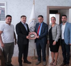 KKTC Güreş Federasyonu Başkanı Öznacar'dan Türkiye Güreş Federasyonu Başkanı Musa Aydın'a ziyaret