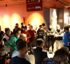 Sivasspor Teknik Direktörü Çalımbay ve futbolcular “Şehir Müzesi”ni gezdi