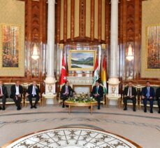Ticaret Bakanı Muş, Erbil'de IKBY Başkanı Barzani ile görüştü