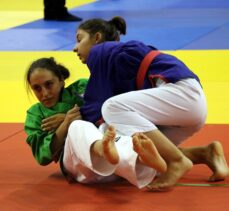 Ümitler ve Yıldızlar Türkiye Kuraş Şampiyonası, Elazığ'da yapıldı