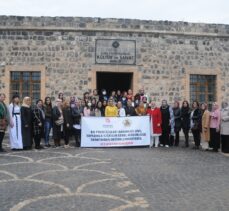 81 ilden gelen kadınlar Şırnak'ta tarihi ve turistik yerleri gezdi