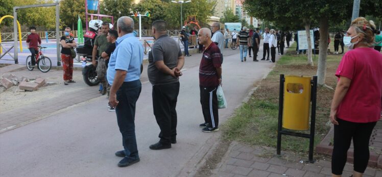 Adana'da taciz iddiasıyla darbedilmek istenen şüpheli emniyete götürüldü