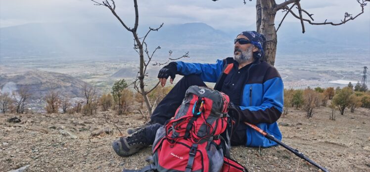 “Anadolu Parsı” olmayı hedefleyen dağcı 39'uncu tırmanışını Esence zirvesine yaptı