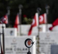 Ankara'da 17 Ekim Dünya Astsubaylar Günü dolayısıyla şehitler anıldı