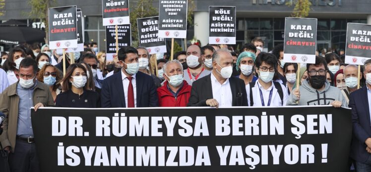 Başkentte hekimlerden nöbet saatlerinin kısaltılması için protesto