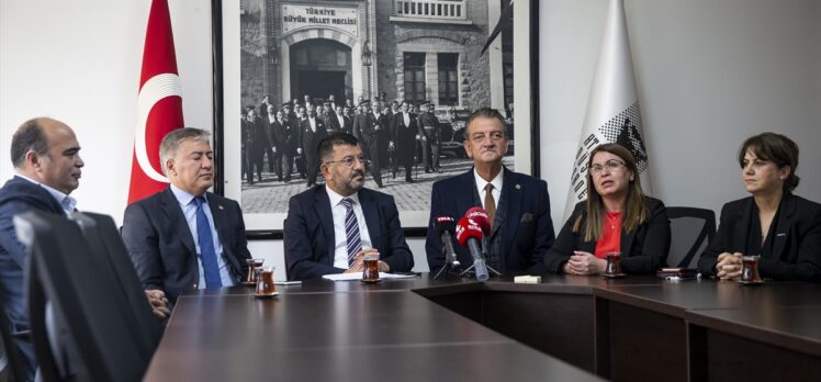 CHP heyeti ADD Başkanı Hüsnü Bozkurt'u ziyaret etti