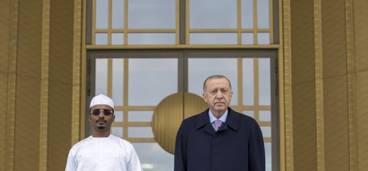 Cumhurbaşkanı Erdoğan Çad Geçiş Dönemi Devlet Başkanı Itno'yu resmi törenle karşıladı
