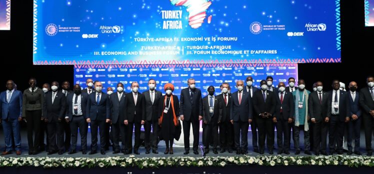Cumhurbaşkanı Erdoğan, Türkiye-Afrika 3. Ekonomi ve İş Forumu'nda katıldı: (2)
