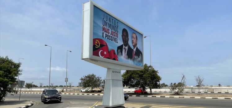 Cumhurbaşkanı Erdoğan, Angola'dan ayrıldı