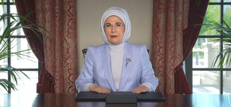 Cumhurbaşkanı Erdoğan'ın eşi Emine Erdoğan, Sıfır Atık Zirvesi 2021'e video mesajla katıldı: