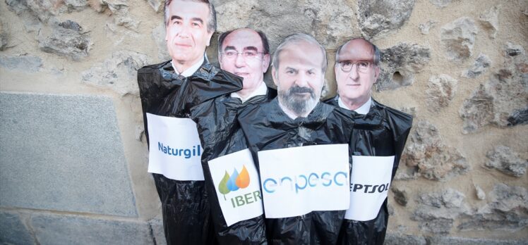 İspanya'da enerji fiyatlarındaki artışlar ilk kez protesto edildi