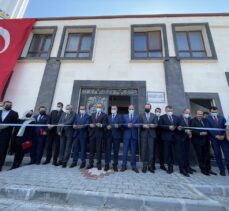 Kocaeli'de inşa edilen Adalet Camisi ibadete açıldı