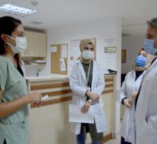 KTÜ Klinik Araştırmalar Merkezinde Kovid-19'la mücadele eden ilaç üzerinde çalışılıyor