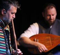 Macar folk grubu Kerekes Band, Türkiye'deki ilk konserini verdi