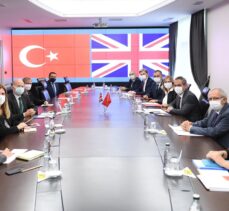 Milli Eğitim Bakanı Özer, İngiltere'nin Ankara Büyükelçisi Chilcott'u kabul etti