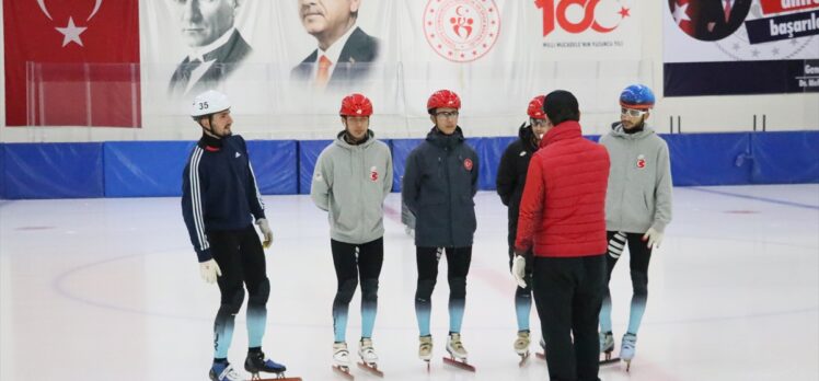 Short Track Milli Takımı sporcularının Samsun'daki kampı sürüyor