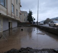 GÜNCELLEME – Şiddetli yağış Bozkurt'un sokaklarını yeniden sular altında bıraktı