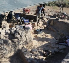 Tatarlı Höyük'te 4 bin yıl öncesine ait “çöp çukuru” bulundu