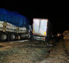 Uşak'ta tankerin çarptığı taksi sürücüsü öldü