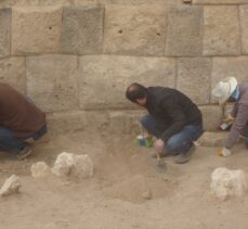 Van'daki ızgara planlı antik kentte kazı çalışmaları başlatıldı