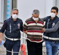 Adana'da babasını bıçaklayarak öldürdüğü öne sürülen zanlı tutuklandı