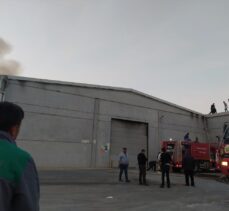 Afyonkarahisar'da bir iplik fabrikasında yangın çıktı