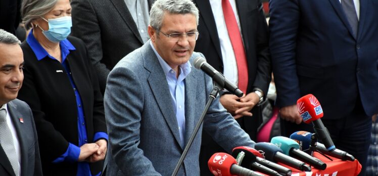 CHP'li Salıcı, partisinin Bursa İl Başkanlığı'nın açılışında konuştu: