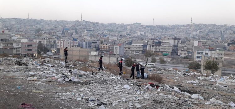 Gaziantep'te arazide çanta içerisinde cenin bulundu