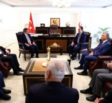 Gelecek Partisi Genel Başkanı Davutoğlu, Yeniden Refah Partisi Genel Başkanı  Erbakan'ı ziyaret etti