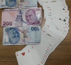 Kayseri'de kumar oynayanlara 6 bin 680 lira ceza