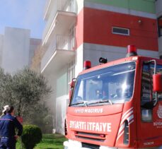 Maltepe'de apartmanda çıkan yangın söndürüldü