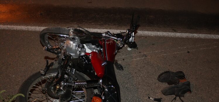 Osmaniye'de hafif ticari araçla çarpışan motosikletin sürücüsü öldü