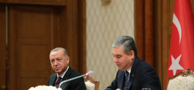 Türkiye ile Türkmenistan arasında 8 anlaşma imzalandı