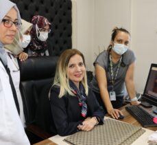 Acil servisin kadın doktorları AA'nın “Yılın Fotoğrafları” oylamasına katıldı
