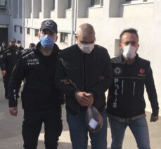 Adana'da uyuşturucu sattıkları iddiasıyla 4 şüpheli tutuklandı