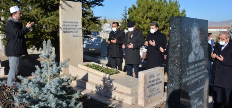 Bozlak ustası Muharrem Ertaş, Kırşehir'de mezarı başında anıldı