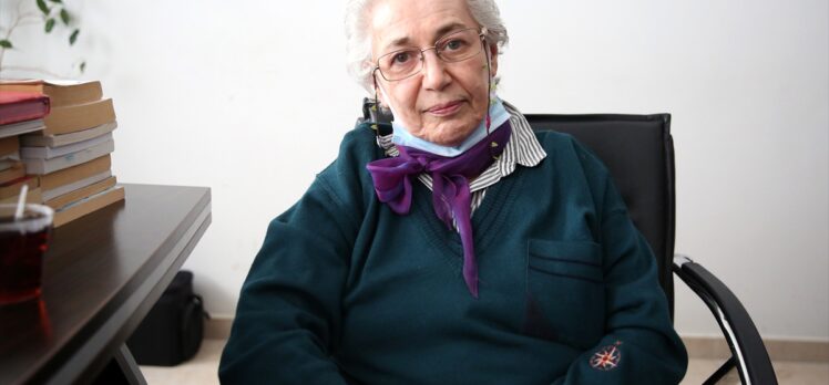 Elazığ'da yaşlılar hayat tecrübelerini üniversiteli gençlerle paylaştı