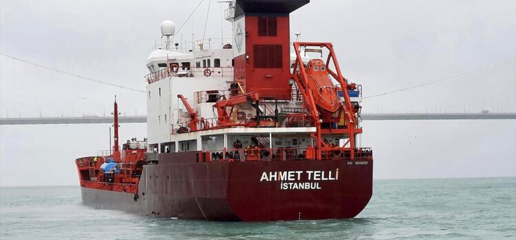 GÜNCELLEME – İstanbul Boğazı'nda gemi trafiği, tankerin arızasının giderilmesiyle açıldı
