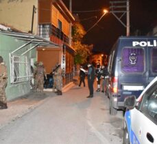 İzmir'de haklarında kesinleşmiş hapis cezası bulunan 23 hükümlü yakalandı