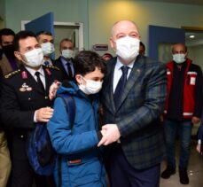 Kahramanmaraş'ta protokol, şehit çocuklarını evinden alıp okula götürdü