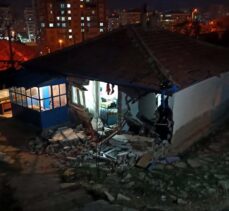 Kırıkkale'de bir evde tüpten sızan gazın patlaması sonucu baba ve oğlu yaralandı