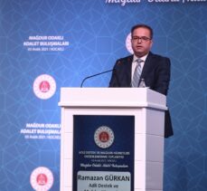 Adalet Bakanı Gül, “Mağdur Odaklı Adalet Buluşmaları Toplantısı”nda konuştu: (1)