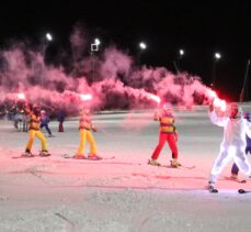Palandöken'de turizm sezonu kayak ve dans gösterileri ile başladı