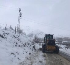 Şırnak'ta kar nedeniyle 3 köy yolu ulaşıma kapandı
