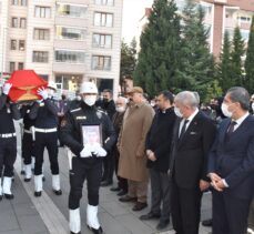 Sivas'ta kalp krizi sonucu vefat eden polis memuru son yolculuğuna uğurlandı