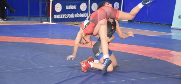 23 Yaş Altı Kadınlar Türkiye Güreş Şampiyonası, Tekirdağ'da başladı