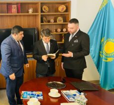 ABD'deki Türk toplumu temsilcilerinden Kazakistan Başkonsolosluğuna destek ziyareti